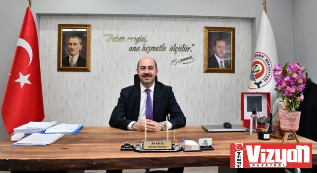 'Bir selaya bakar meydanlara inmemiz'