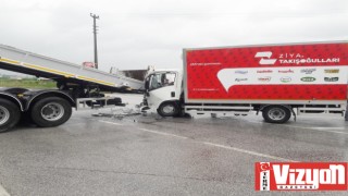 Terme’de kamyon kazası: 1 yaralı
