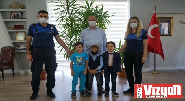 Termeli çocukları Başkan Kılıç ödüllendirdi