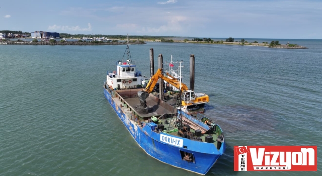 Terme Limanı’nda Kum Temizliği Çalışmaları Başladı